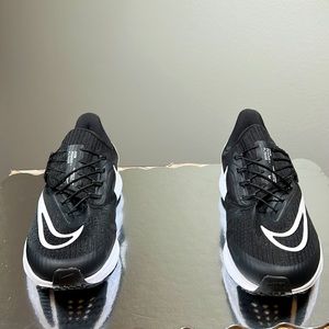 Women’s Nike Air Zoom Pegasus 39 FlyEase